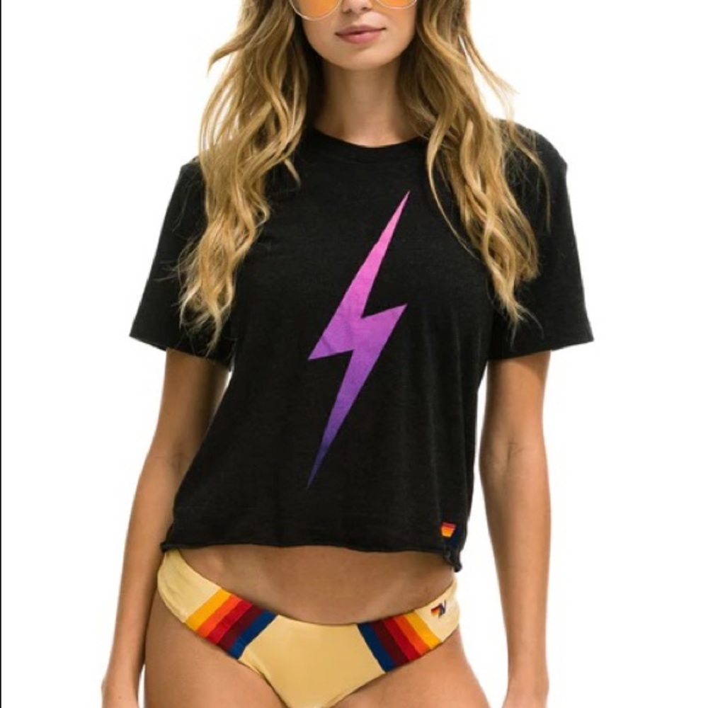 BOLT FADE LOGO BOYFRIEND TEE - BLACK // PINK PURPLE
$ 83.00 USD